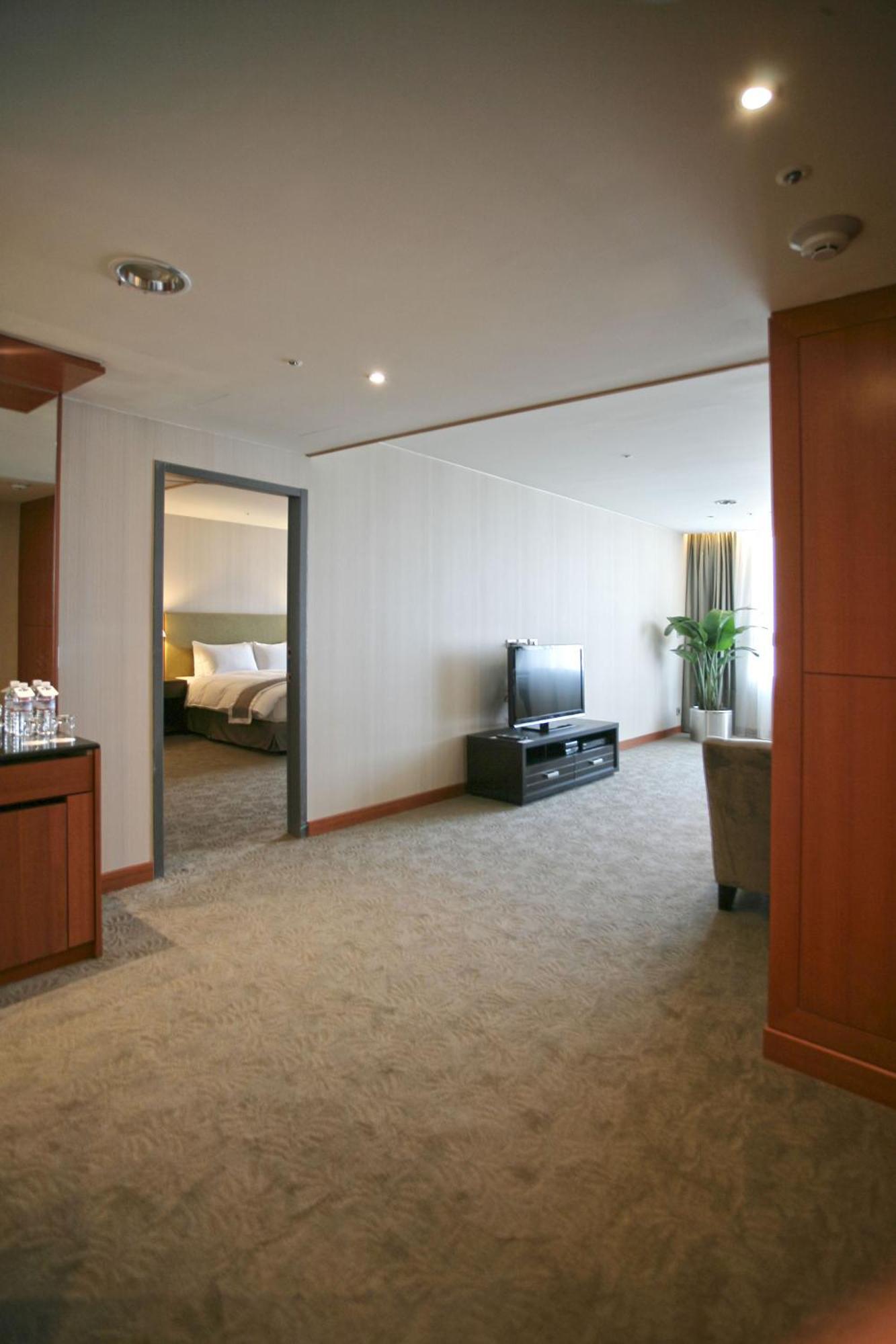 Taichung Harbor Hotel Wuqi Camera foto